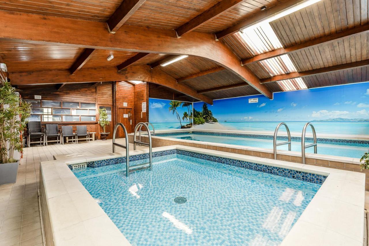 Bucklegrove Holiday Park Бат Экстерьер фото